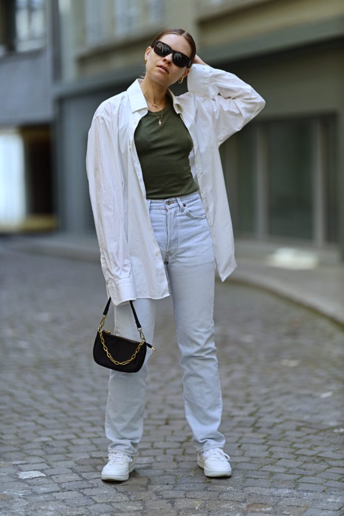 Harmfreefashion-models-mens-white-shirt-tank-top-90s-levis-jeans-beflamboyant-UX-68-white-clean-girl-aesthetic-street-style-outfit
